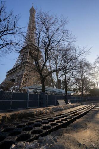 À Paris